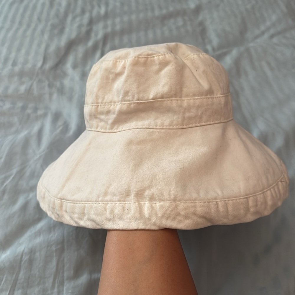 Cream Bucket Hat - Picture 4 of 7